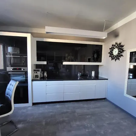 Lupus Apartament *